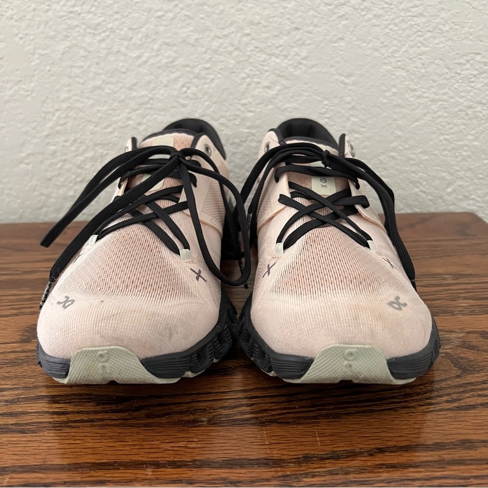 On Running On Cloud X 3 Women's Size 9 Athletic Sneakers - Picture 5 of 9